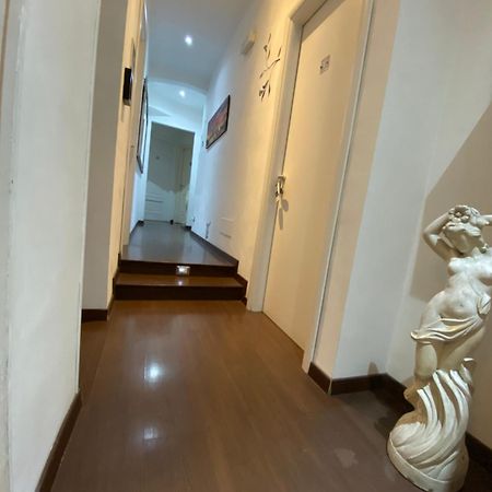 B&B A Home In Рим Экстерьер фото